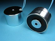 Elektrisch abschaltbare Haftmagnete