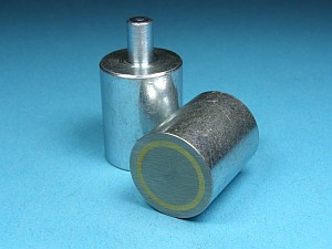 Stabgreifer mit Kern aus AlNiCo 500 und Zapfen